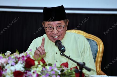 TAN SRI TUN ABANG JOHARI TUN OPENG