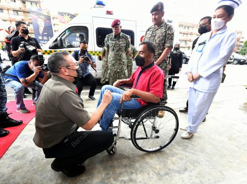 DATUK SERI HISHAMMUDDIN TUN HUSSEIN