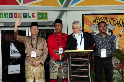 DATUK SERI FADILLAH YUSOF