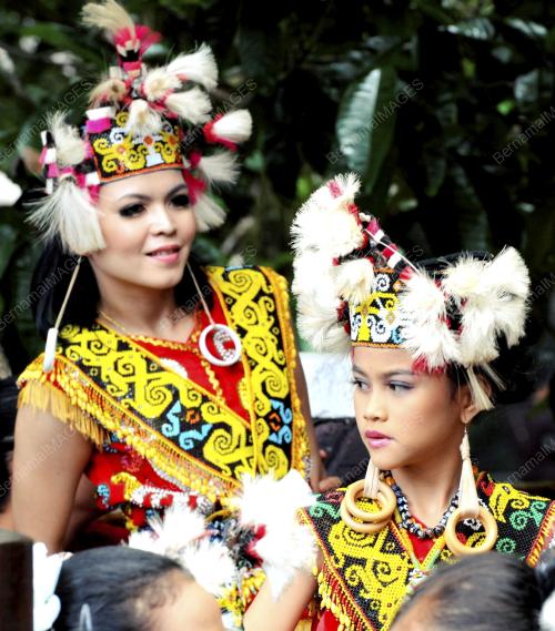 SK05_06012012_PELANCONGAN
