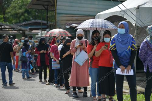 VAKSIN COVID-19 UNTUK REMAJA