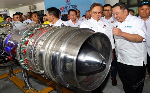 TAN SRI ABANG JOHARI TUN OPENG