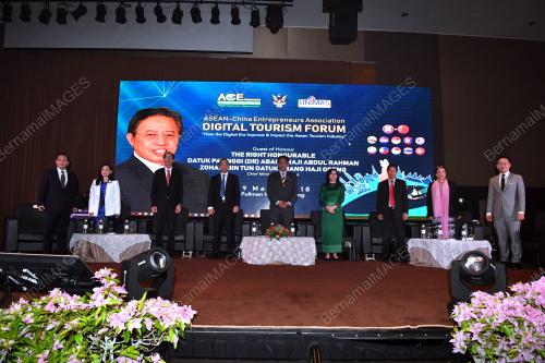 SK05_09032018_DIGITAL_PELANCONGAN_BN201803081232