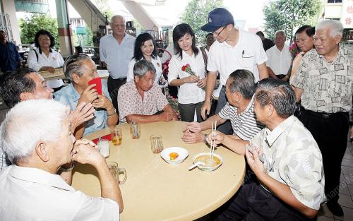 ROBERT LAU HUI YEW