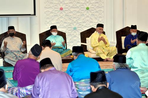 TUN ABDUL TAIB MAHMUD