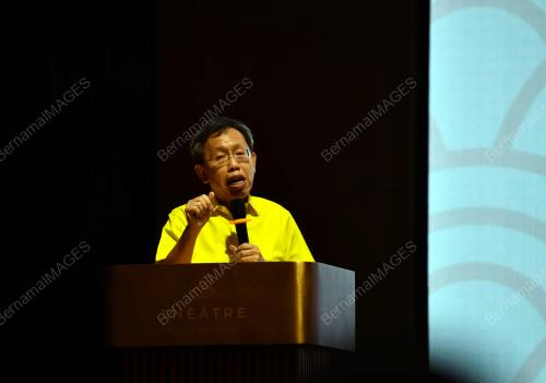 DATUK AMAR DR SIM KUI HIAN