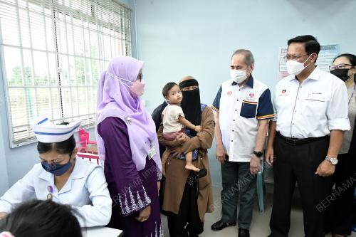 DATUK SERI DR WAN JUNAIDI TUANKU JAAFAR