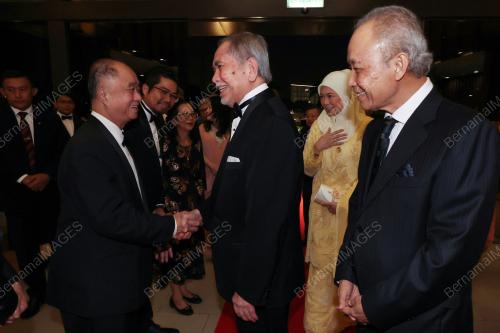 DATUK SERI FADILLAH YUSOF