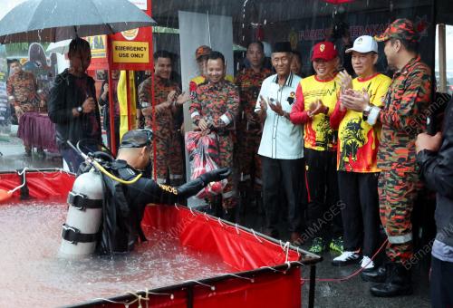 DATUK SERI FADILLAH YUSOF