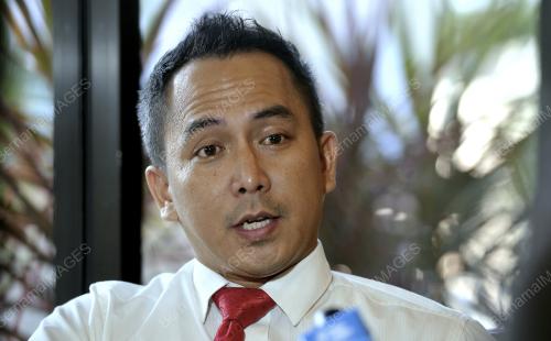 SK05_12042016_ARNOLD_PUYOK