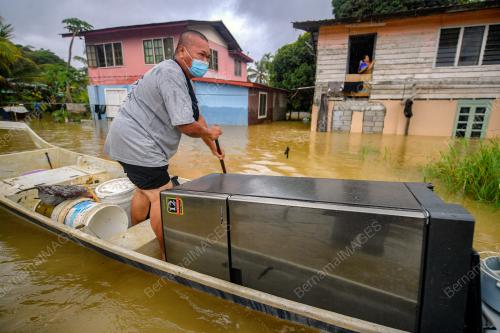 TINJAUAN BANJIR