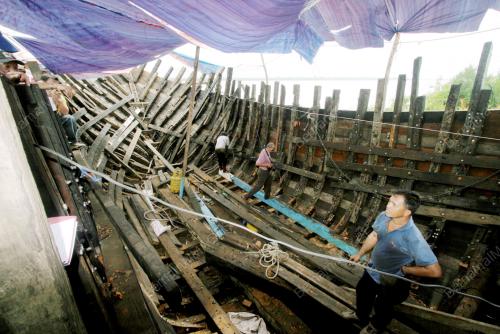 KAPAL BELADIN