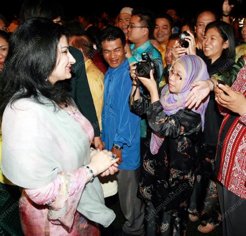 SK05_14012011_ISTERI_CM