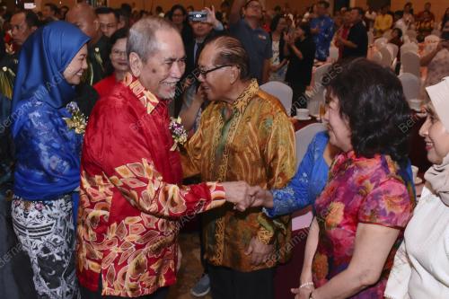 TUN DR WAN JUNAIDI TUAKU JAAFAR