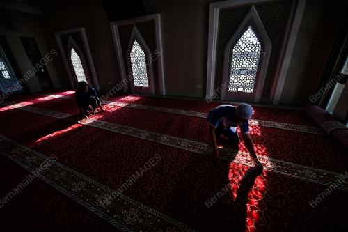 SK05_14052019_MASJID_MH17