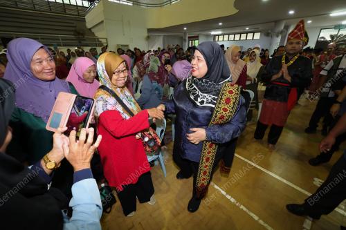 DATUK RUBIAH WANG