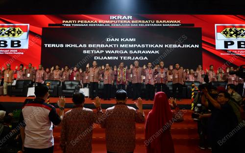 TAN SRI ABANG JOHARI TUN OPENG