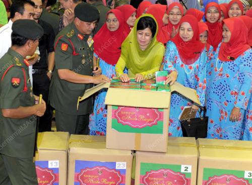 SK05_15072014_KUIH_RAYA