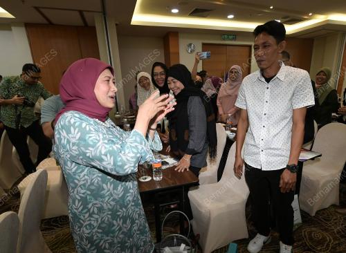 DATUK SERI NANCY SHUKRI