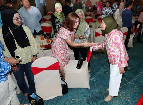 DATUK SERI NANCY SHUKRI
