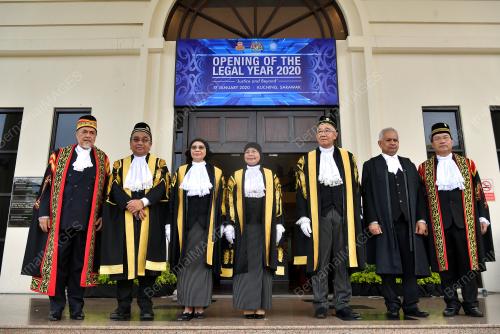 TAN SRI TENGKU MAIMUN TUAN MAT