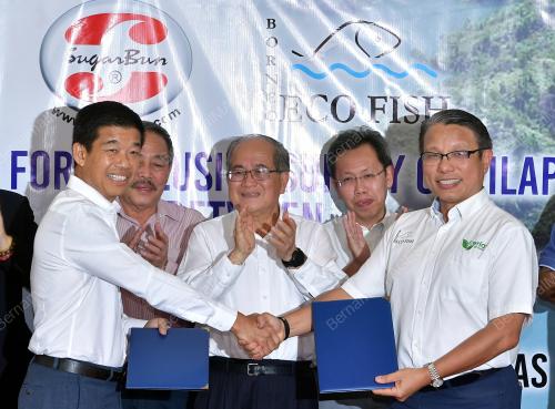 DATUK AMAR DOUGLAS UGGAH EMBAS