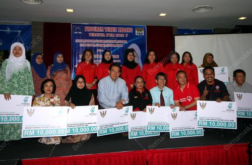 SK05_17042018_WANITA_BNBM41918