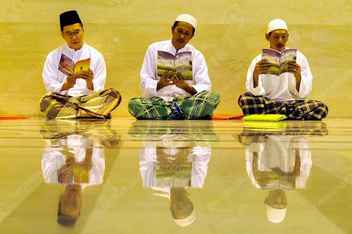 NUZUL AL-QURAN
