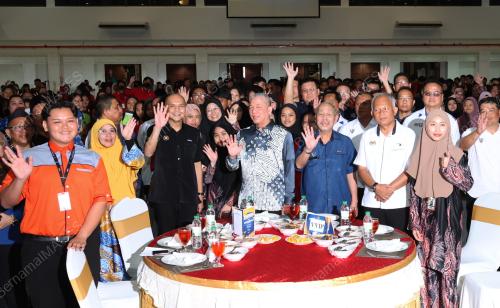 DATUK SERI FADILLAH YUSOF