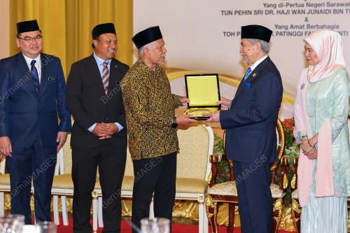 TUN DR WAN JUNAIDI TUANKU JAAFAR