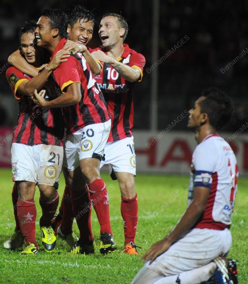 SK05_18012013_LIGA_PREMIER