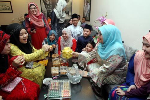 SK05_19072015_RAYA_ROHANI