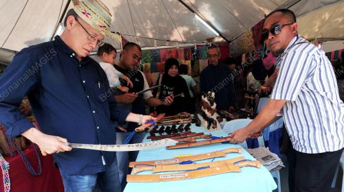 SK05_21092015_PAMERAN_KRAF