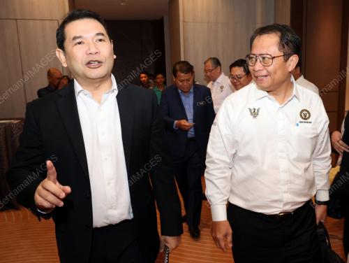RAFIZI RAMLI
