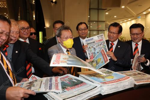 DATUK SERI DR SIM KUI HIAN