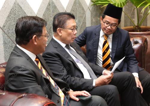 DATUK SERI JULAIHI NARAWI