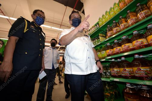 DATUK SERI ALEXANDER NANTA LINGGI