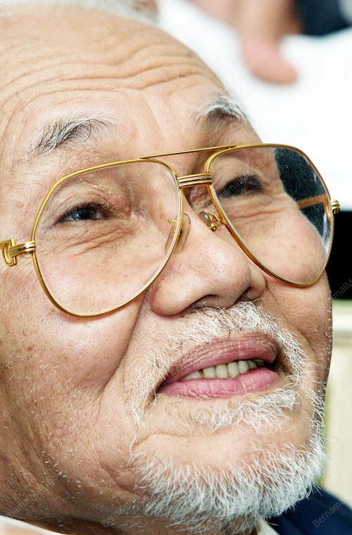 ABDUL TAIB MAHMUD