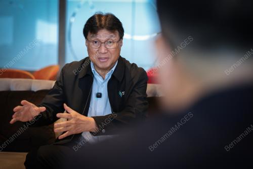 DATUK SHARBINI SUHAILI