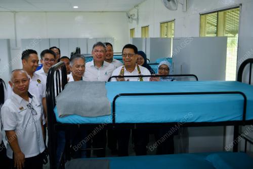 DATUK SERI JULAIHI NARAWI