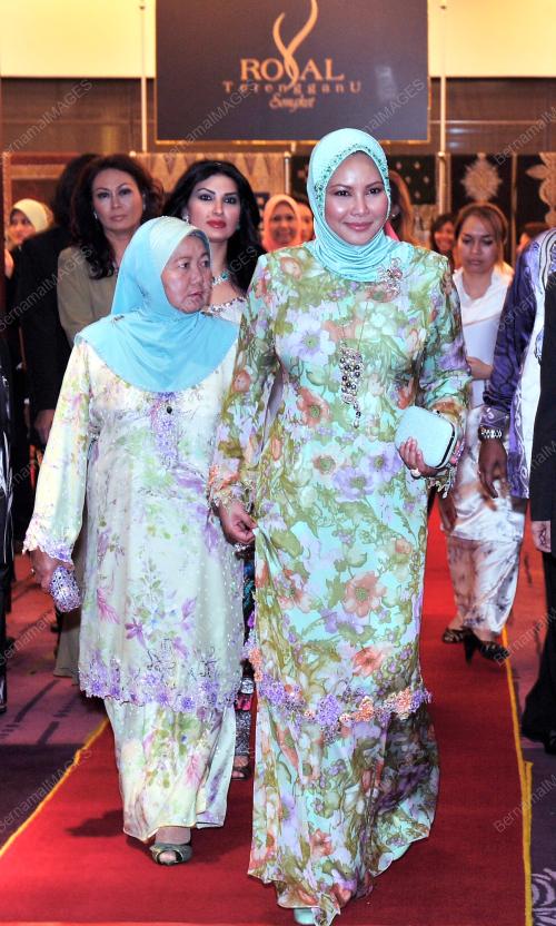 TUANKU NUR ZAHIRAH