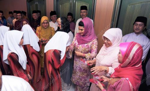 SK05_27072012_DUIT_RAYA