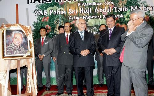 ABDUL TAIB MAHMUD