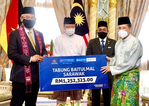 TAN SRI ABANG JOHARI TUN OPENG