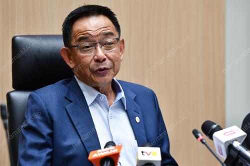 DATUK SERI ABDUL KARIM RAHMAN HAMZAH