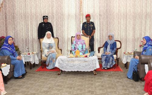 RAJA PERMAISURI AGONG RAJA ZARITH SOFIAH