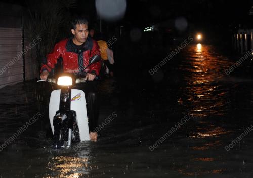 SK06_01012014_BANJIR
