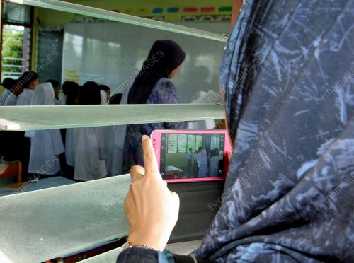 SK06_02012012_PERSEKOLAHAN