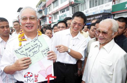 MOHD NAJIB TUN ABDUL RAZAK