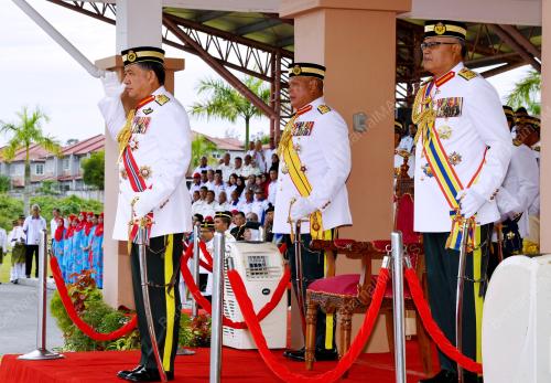 SK06_02112018_TONGKAT_KUASA_BN201811012553